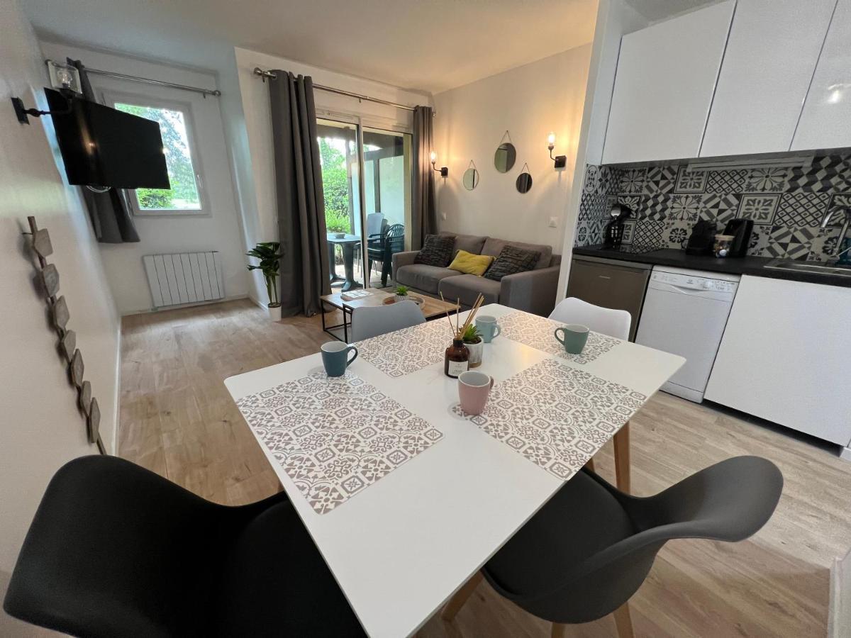Le Cosy Residence Du Golf Deauville Exterior photo